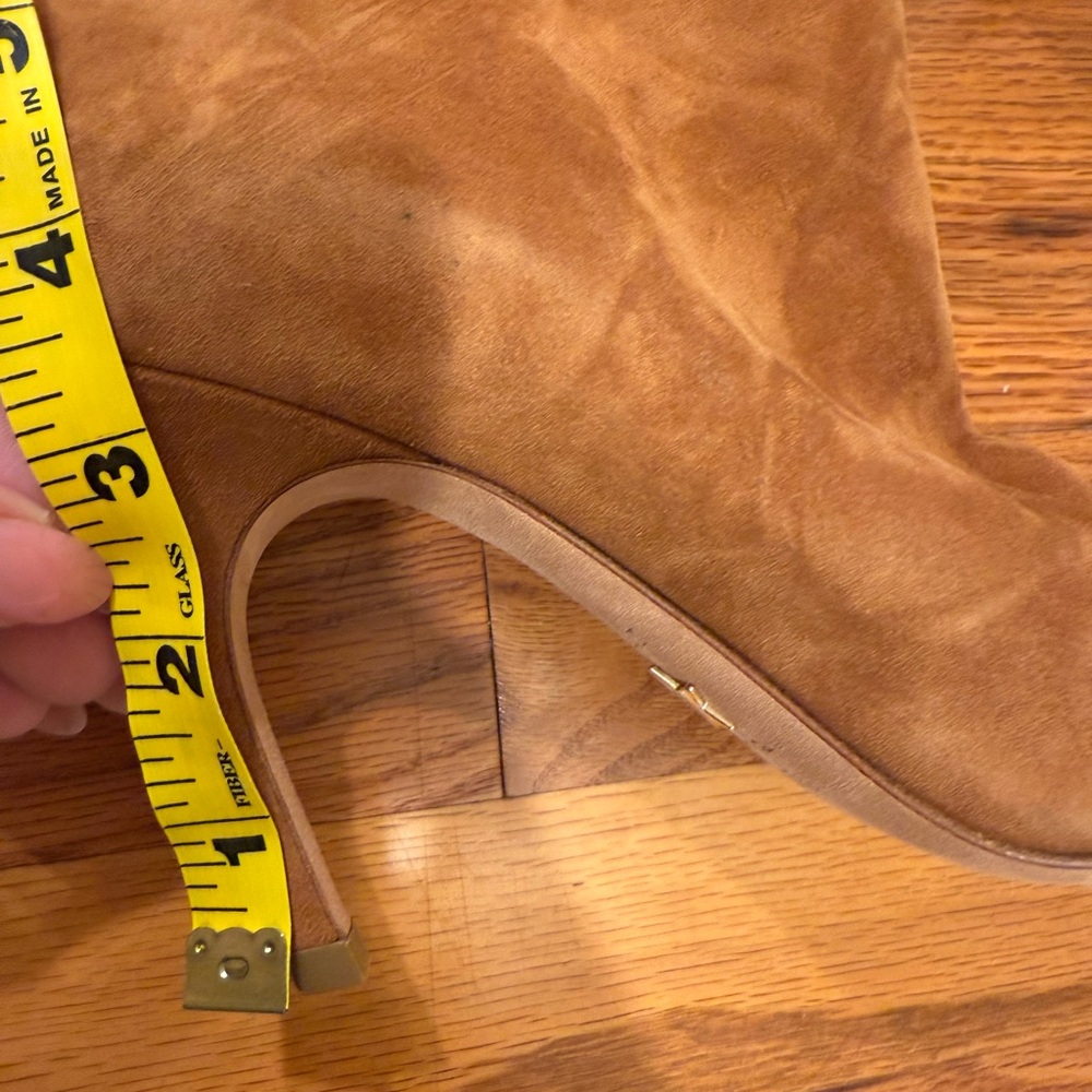 DIOR camel brown suede booties size 7.5 new with box - Picture 6 of 6